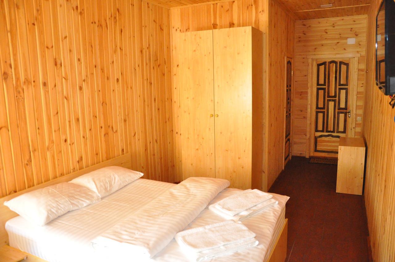Hostellux Odessa Exteriör bild