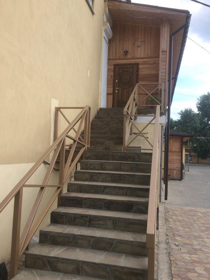Hostellux Odessa Exteriör bild